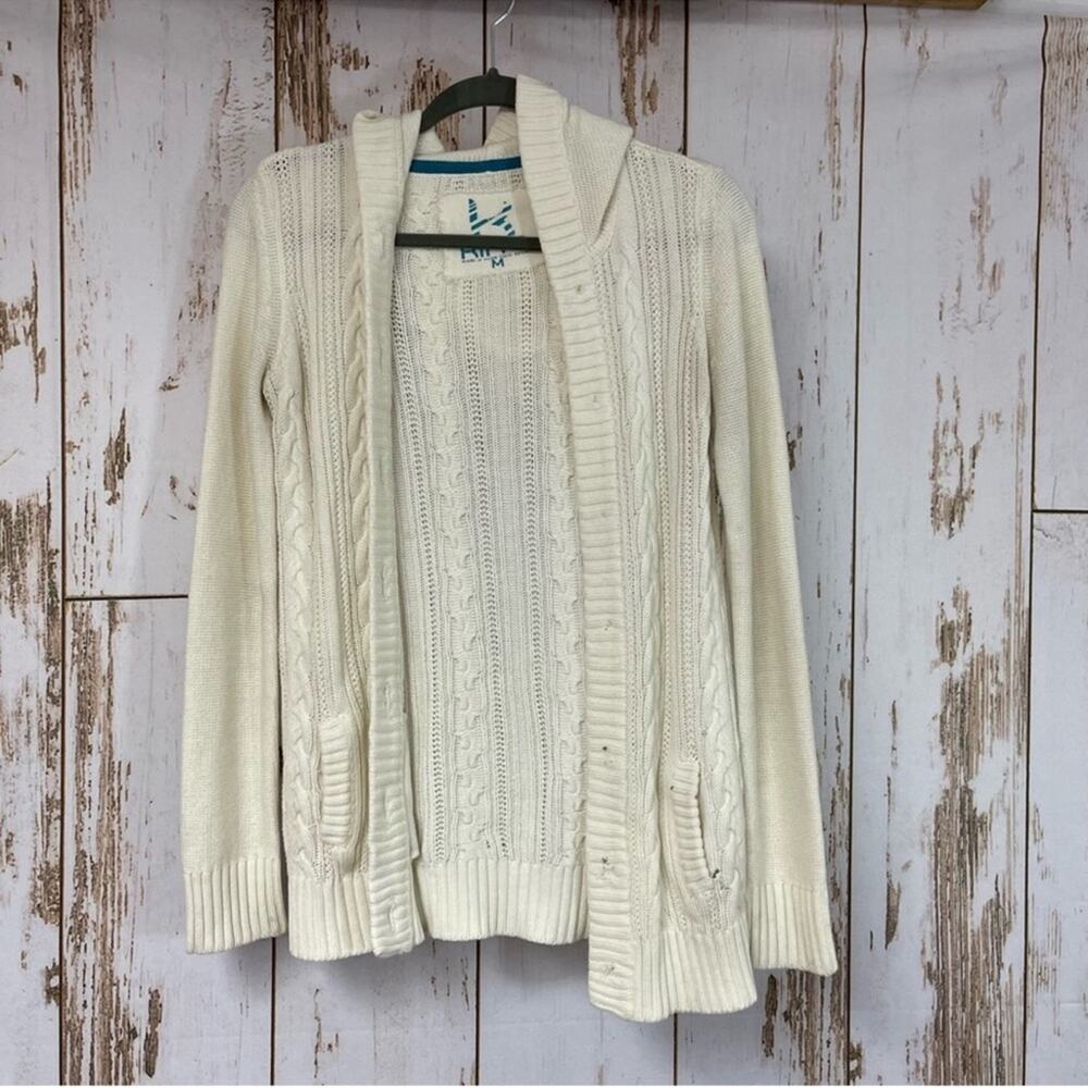 Kirra, Cable Knit Hooded Sweater. Size Medium. Good used condition, No buttons